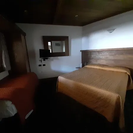 Aparthotel Garden 2*